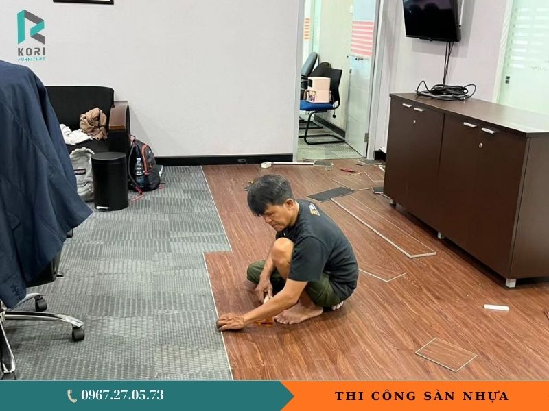 sàn nhựa lắp đặt cho phòng khách